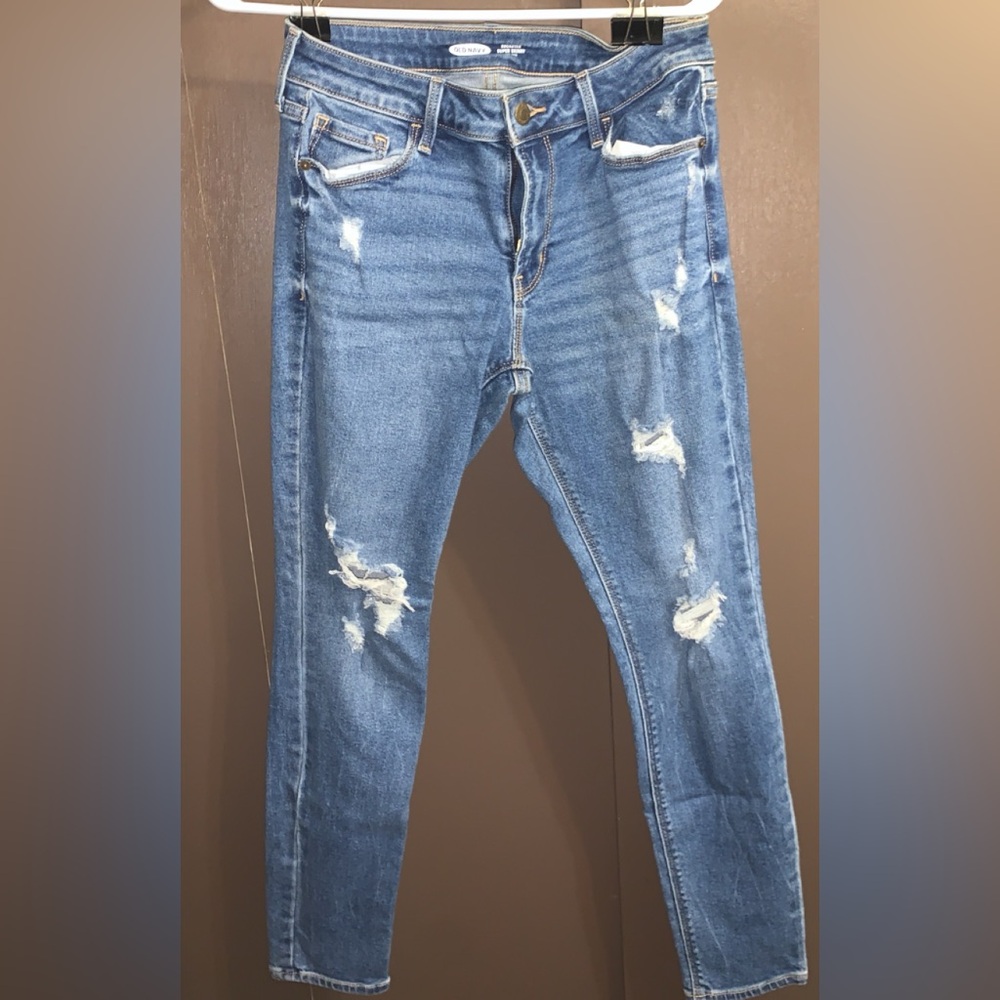 Old Navy Blue Boyfriend Jeans Modern Distressed